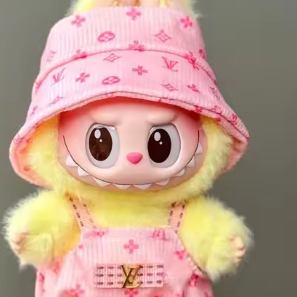 Louis Vuitton Pink outfit for labubu Plush Character - Picture 3 of 10